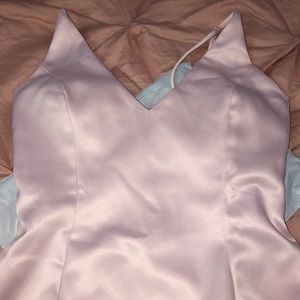 Lauras boutique selena dress (Baby pink)